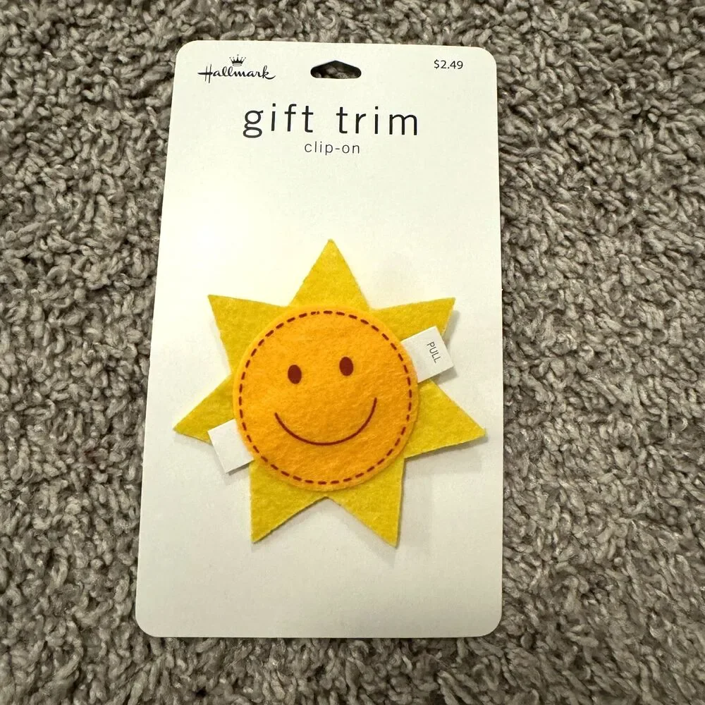 Hallmark Gift Trim Clip On Smiling Sun Sunshine Presents Scrapbooking 4 PACK NEW
